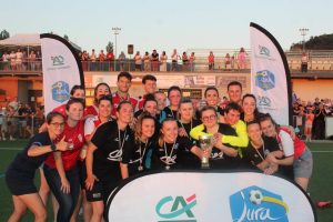 Joueuses séniors féminines de l'USCCA lors de la finale de la Coupe du Jura à Poligny
